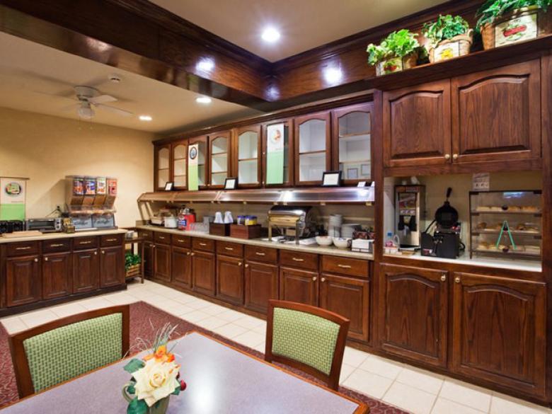 Country Inn & Suites by Radisson, Warner Robins Official