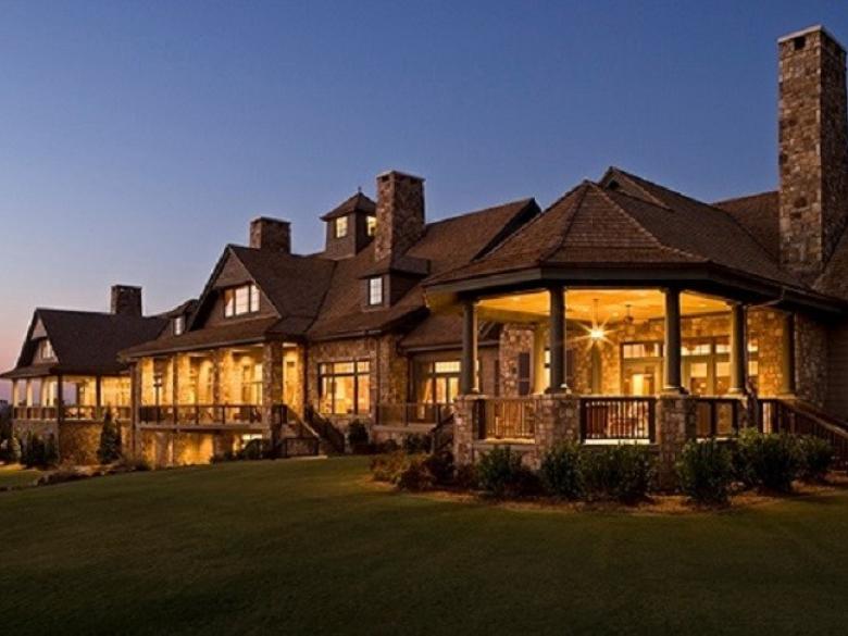 Currahee Club Official Tourism & Travel site Explore