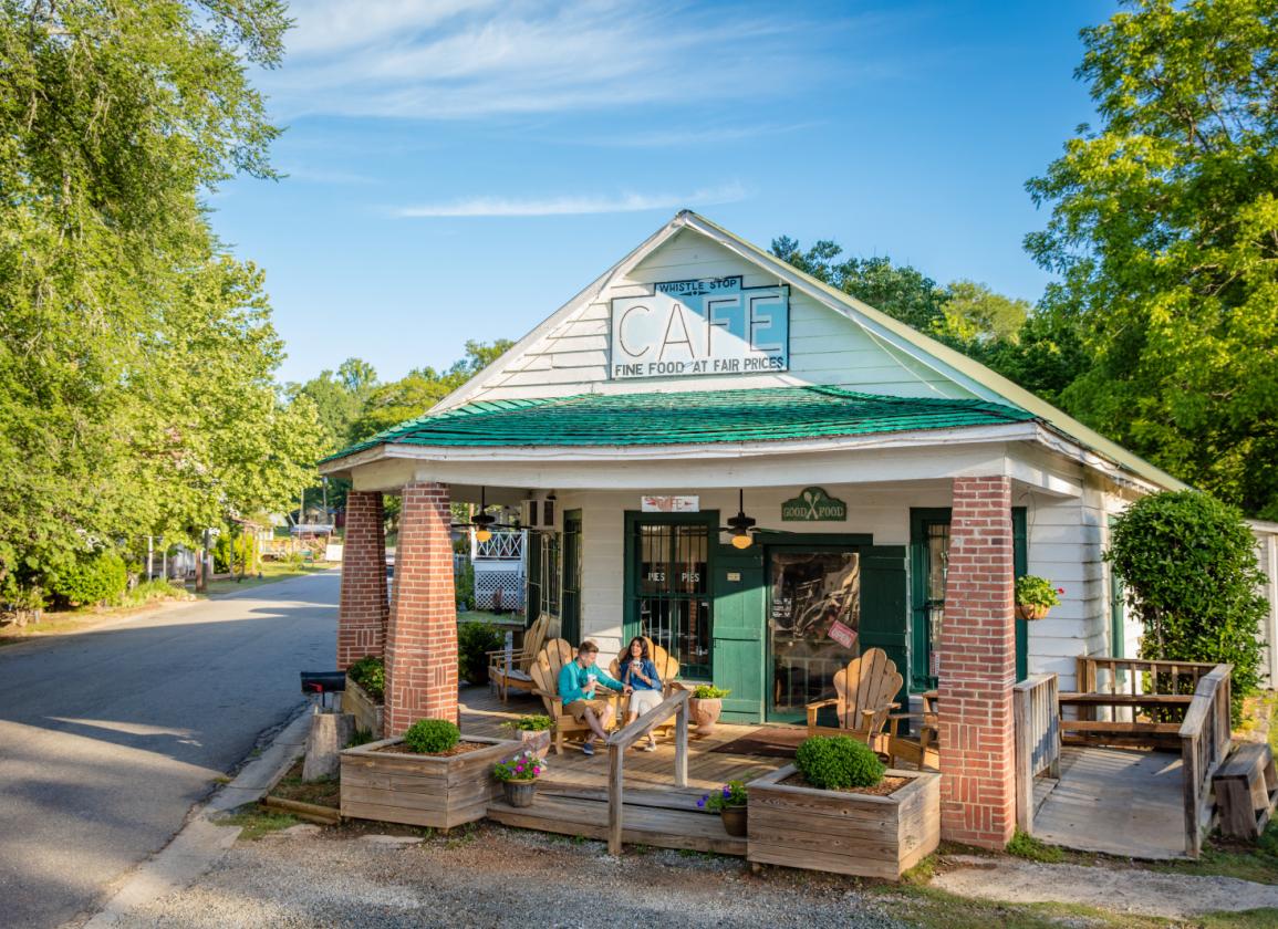 whistle stop cafe