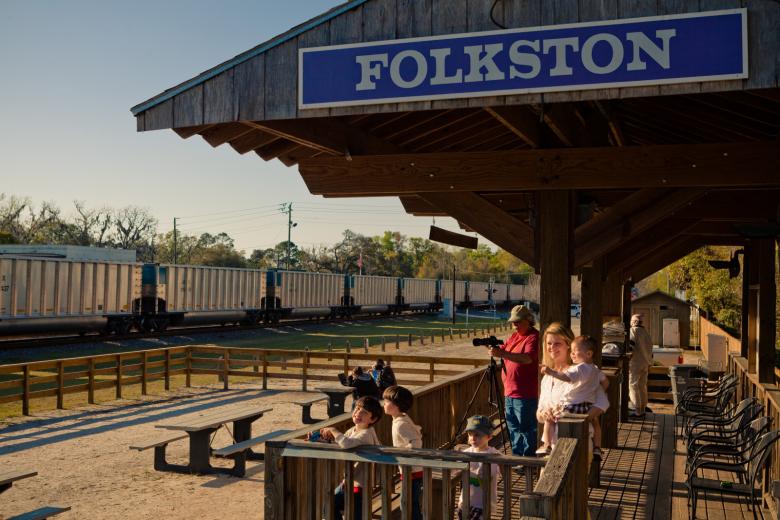 Watching Trains at the Folkston Funnel