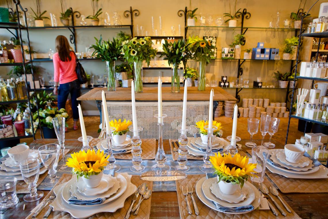 Augusta Shopping Augusta Shopping- Venture to Augusta's Broad Street and discover an eclectic community of antique and collectibles stores