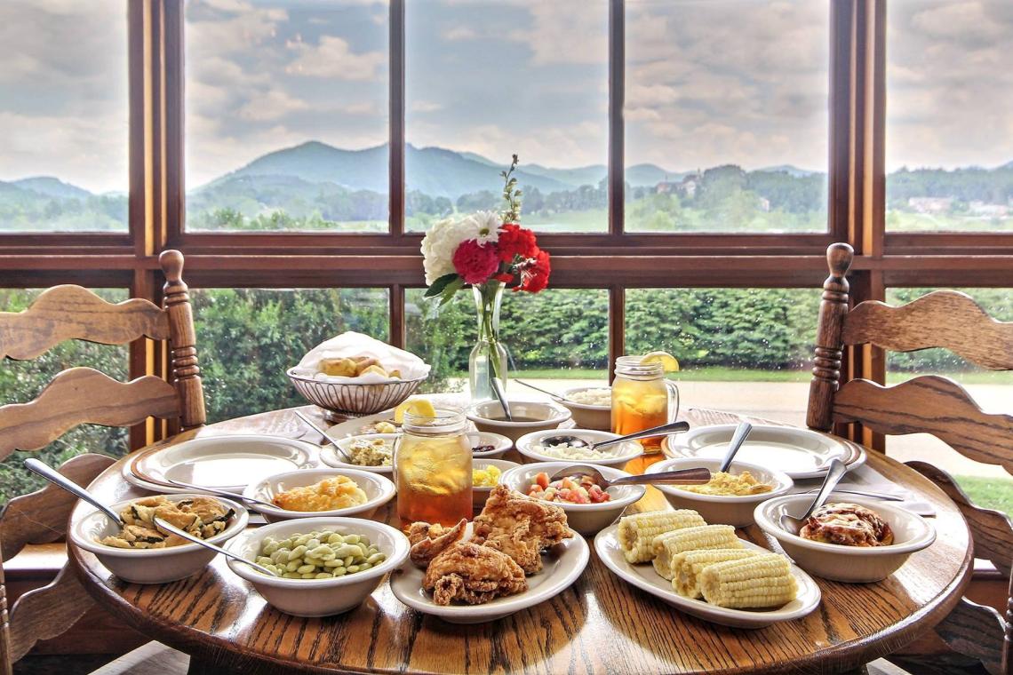 Clic Southern Food At Homestyle Restaurants Official Georgia Clic Southern Food At Homestyle Restaurants